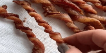 Come fare la pancetta ritorta che è virale su TikTok