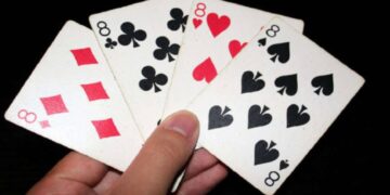 Questa illusione ottica di una carta da gioco è stata davanti ai tuoi occhi da sempre